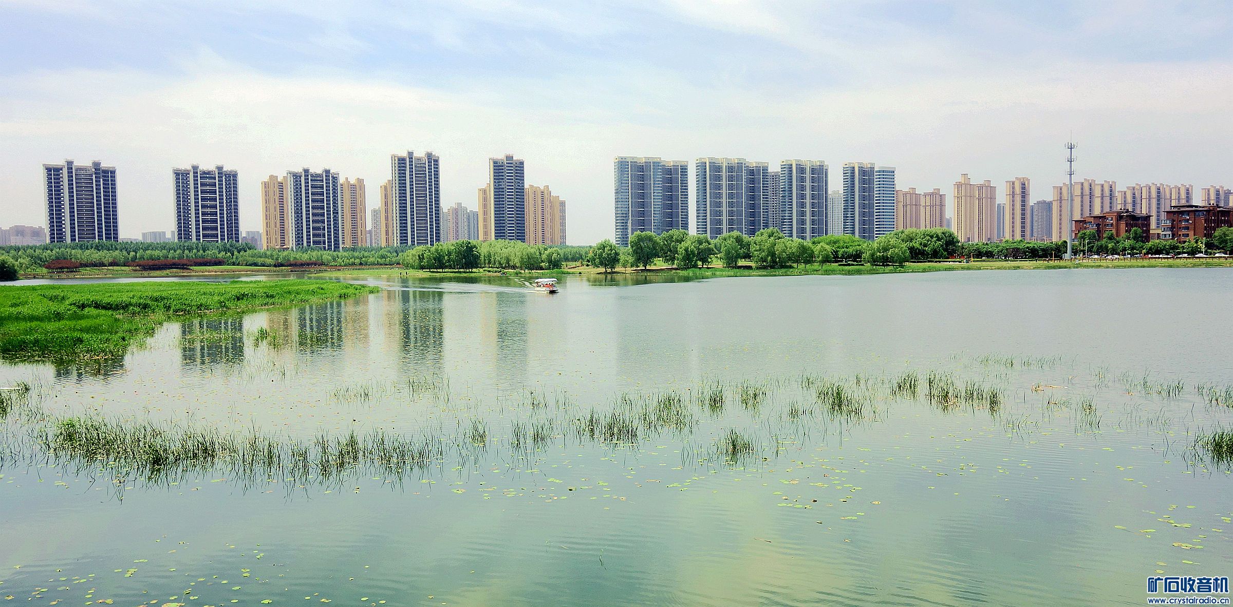 人工湖，城市绿洲的共融构建