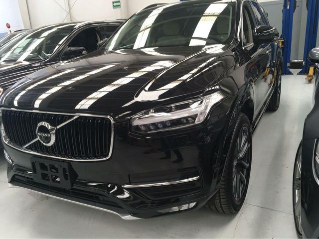 沃尔沃XC90七座版，第二排空间灵活性深度解析