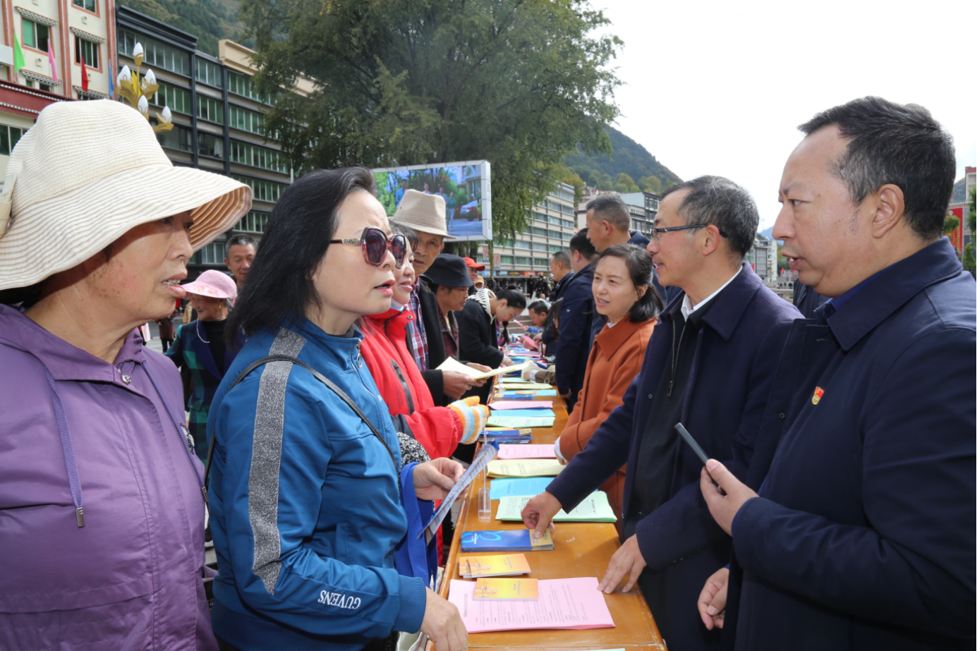 阿坝州人社局全面优化服务，提升民生福祉