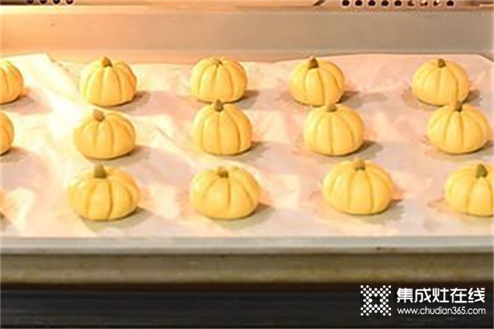 Halloween美食盛宴，品尝惊悚中的美味佳肴